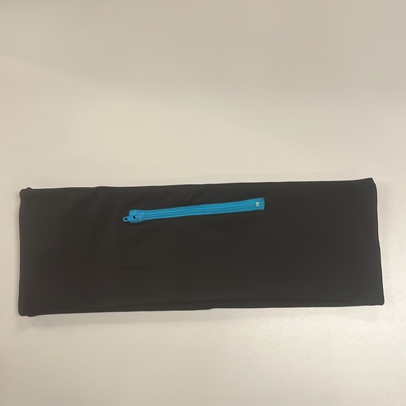 Hip Appeal Black stretch belt / with front & back Pouch w/ Blue Zipper size s/m - Picture 2 of 7